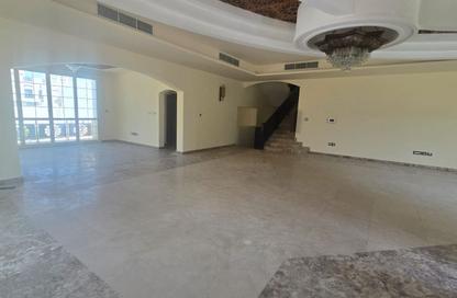 Villa - 5 Bedrooms - 6 Bathrooms for rent in Al Barsha 3 - Al Barsha - Dubai