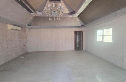 Villa - 5 Bedrooms - 6 Bathrooms for rent in Al Barsha 3 - Al Barsha - Dubai