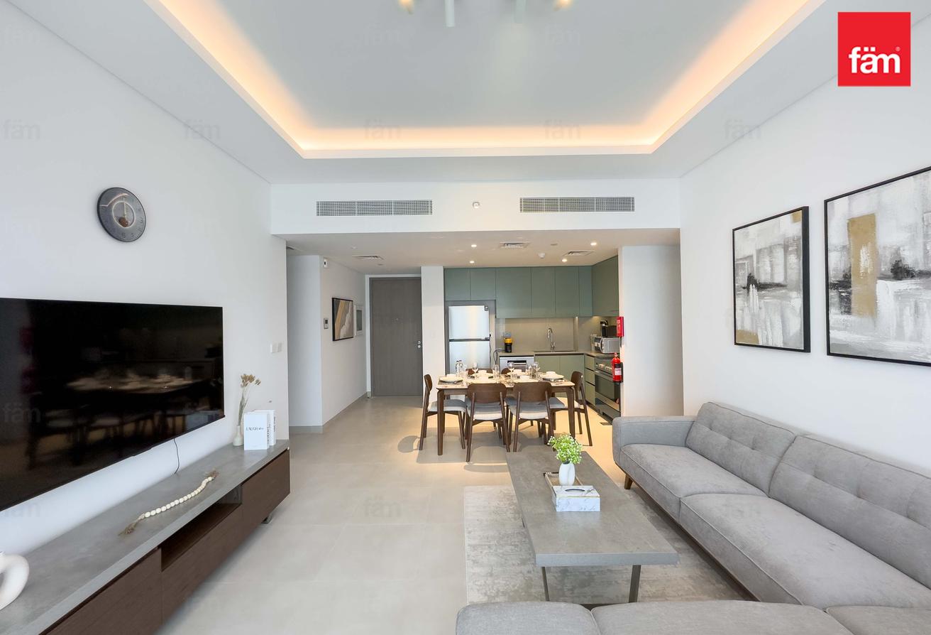 Park View | Prime Location | Luxury | Spacious photo 4