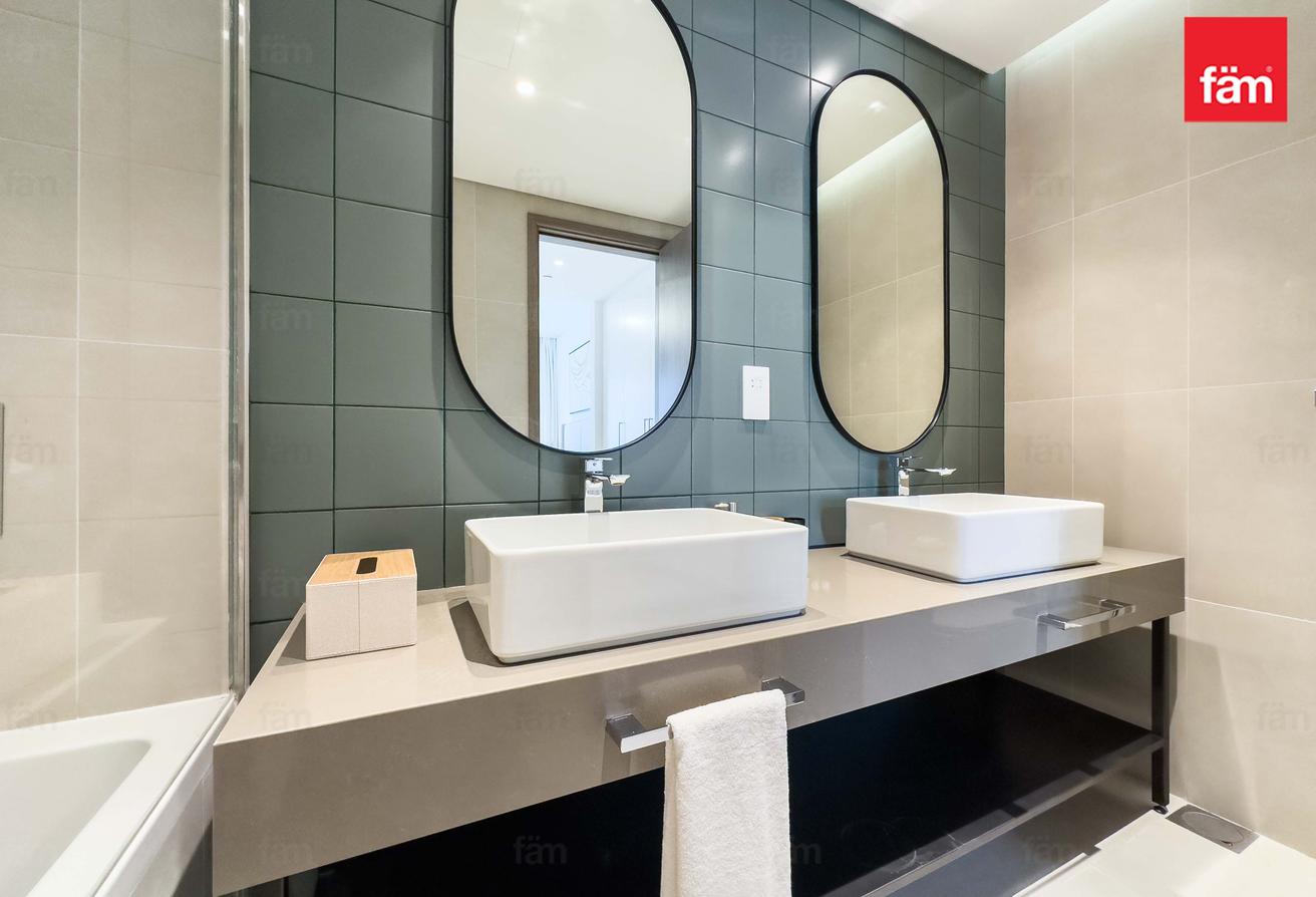 Park View | Prime Location | Luxury | Spacious photo 15