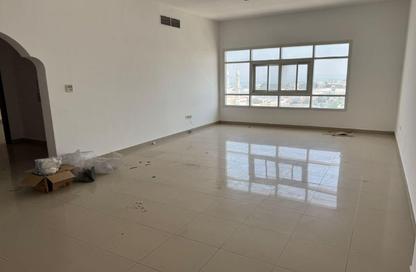 Apartment - 1 Bedroom - 2 Bathrooms for rent in Bu Tina - Al Sharq - Sharjah