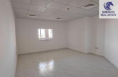 Apartment - 2 Bedrooms - 2 Bathrooms for rent in RAK Tower - Al Seer - Ras Al Khaimah