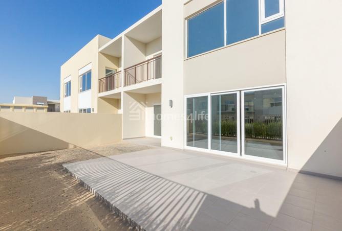 105111154 - Property Image 2