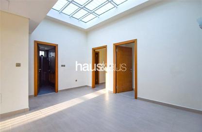 Villa - 4 Bedrooms - 4 Bathrooms for rent in Legacy Nova Villas - Jumeirah Park - Dubai