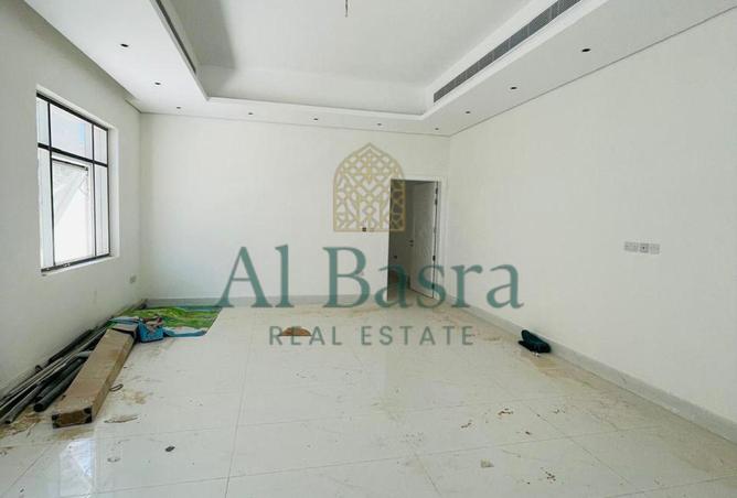 110541137 - Property Image 3