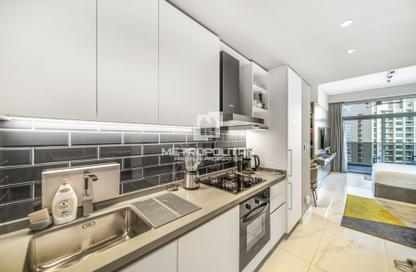 Apartment - Studio - 1 for rent in MAG 318 - Business Bay - Dubai