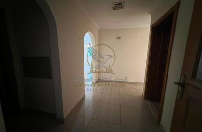 Apartment - 2 Bedrooms - 2 Bathrooms for rent in Al Qulaya'ah - Al Sharq - Sharjah Apartment - 2 Bedrooms - 2 Bathrooms for rent in Al Qulaya'ah - Al Sharq - Sharjah