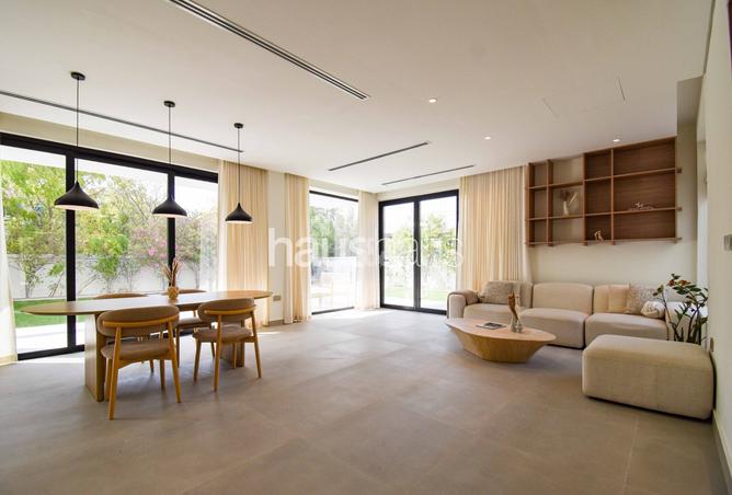 141450096 - Property Image 2