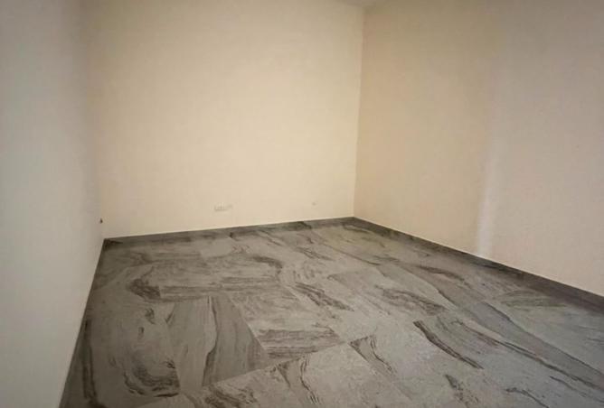 120167930 - Property Image 3