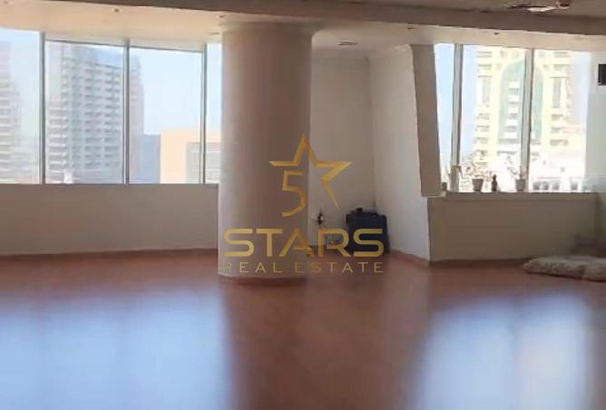 67450412 - صورة العقار 3