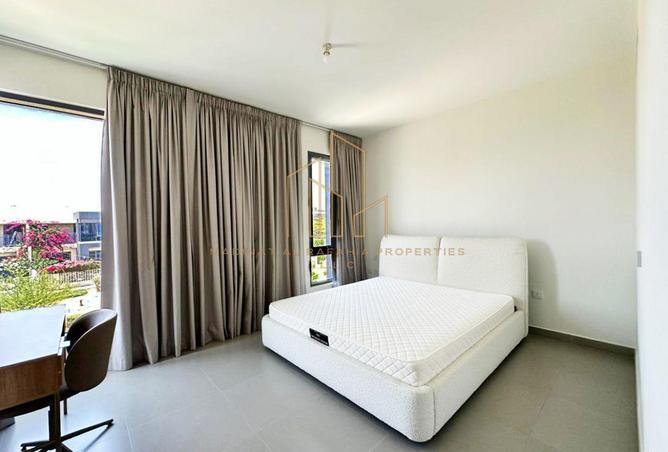 92725121 - Property Main Image