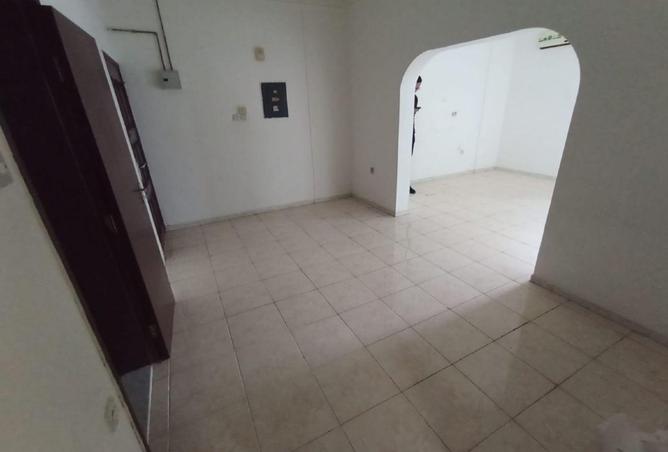 81960680 - Property Main Image