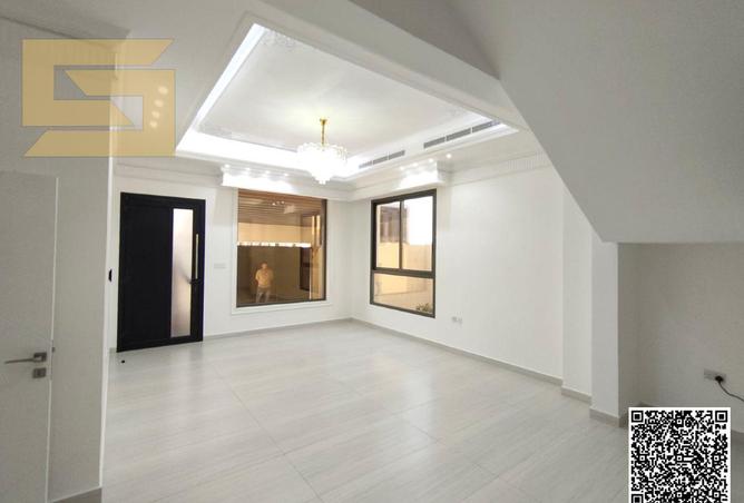 68270691 - Property Image 3