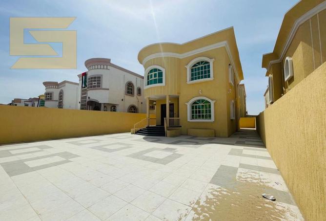 99133458 - Property Image 2