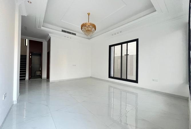 93586814 - Property Image 3