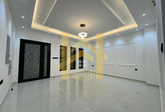 72733394 - Property Image 3