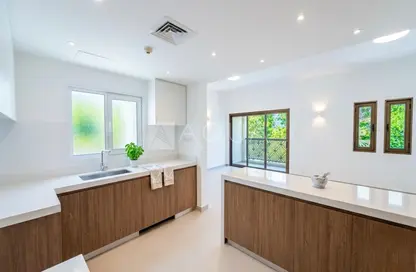 Apartment - 3 Bedrooms - 3 Bathrooms for rent in The Gardens Buildings - The Gardens - Dubai Apartment - 3 Bedrooms - 3 Bathrooms for rent in The Gardens Buildings - The Gardens - Dubai