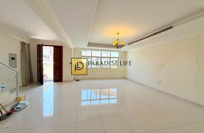 Villa - 3 Bedrooms - 5 Bathrooms for rent in Mirdif Villas - Mirdif - Dubai Villa - 3 Bedrooms - 5 Bathrooms for rent in Mirdif Villas - Mirdif - Dubai