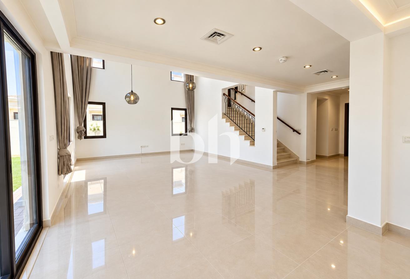 Type 2 | High Ceilings | Well Maintained | Maids photo 7