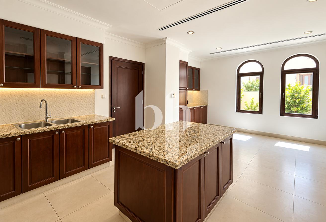 Type 2 | High Ceilings | Well Maintained | Maids photo 10