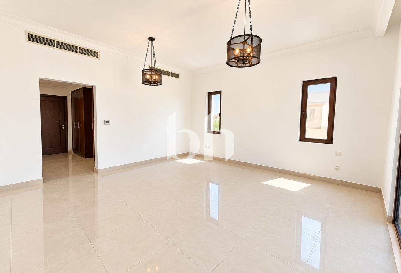 Type 2 | High Ceilings | Well Maintained | Maids photo 24