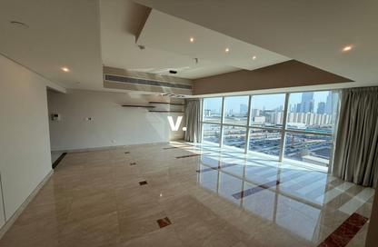 Apartment - 1 - 2 for rent in Sama Tower - Sheikh Zayed Road - Dubai Apartment - 1 - 2 for rent in Sama Tower - Sheikh Zayed Road - Dubai