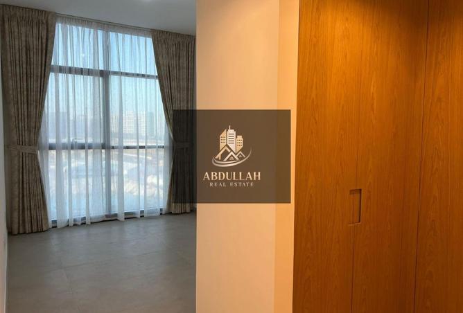 128823018 - Property Image 3