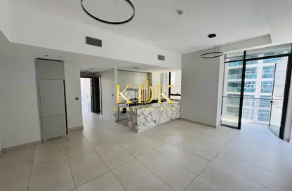 Apartment - 2 Bedrooms - 2 Bathrooms for rent in Amal Tower - Dubai Sports City - Dubai