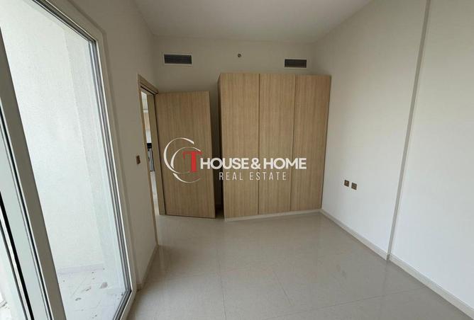 64403907 - صورة العقار 3