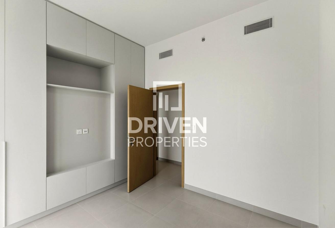 Brand New Apartment | Prime Location| Near to Mall photo 8