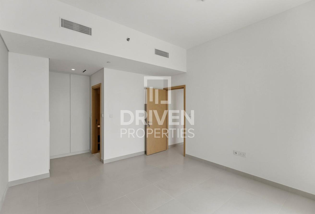 Brand New Apartment | Prime Location| Near to Mall photo 11