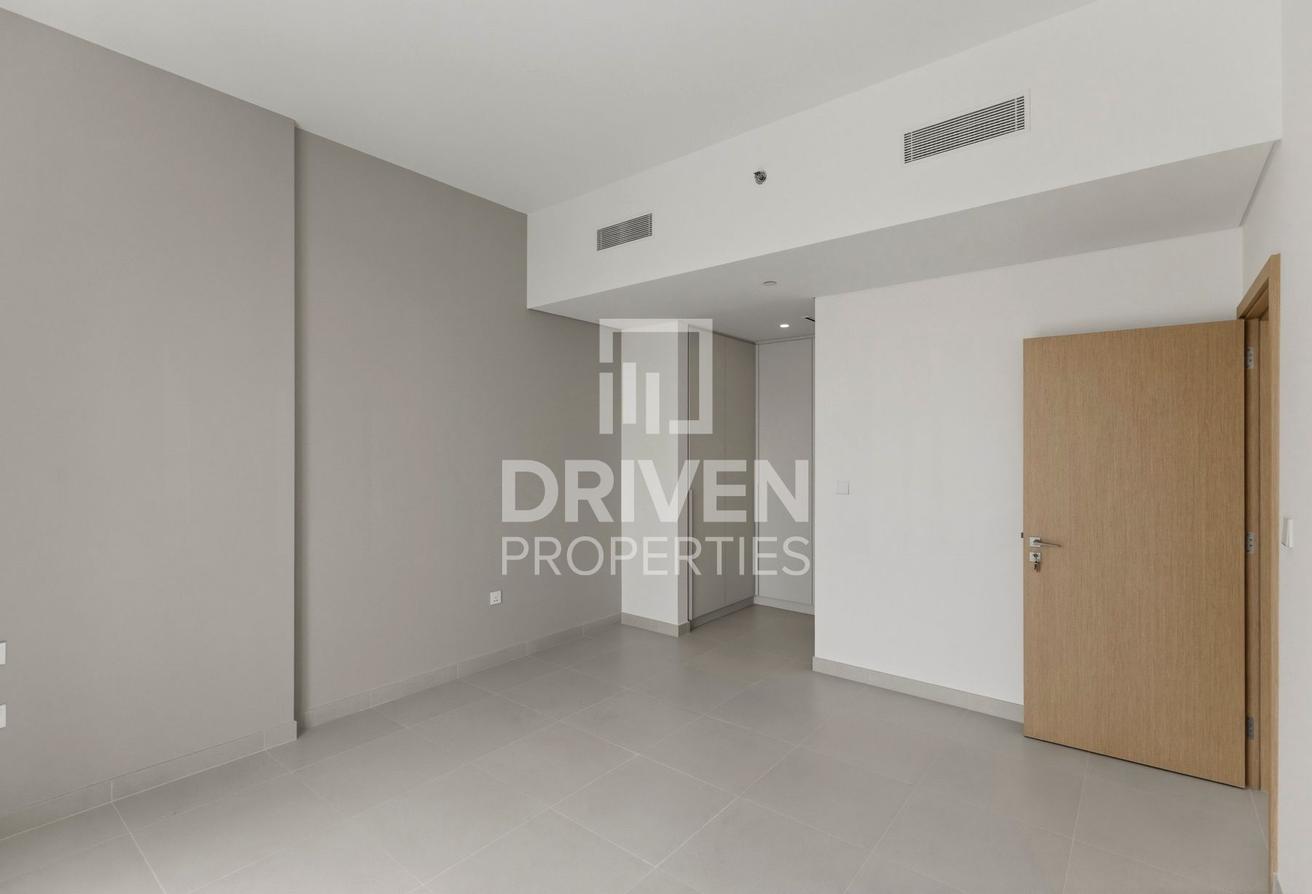Brand New Apartment | Prime Location| Near to Mall photo 10