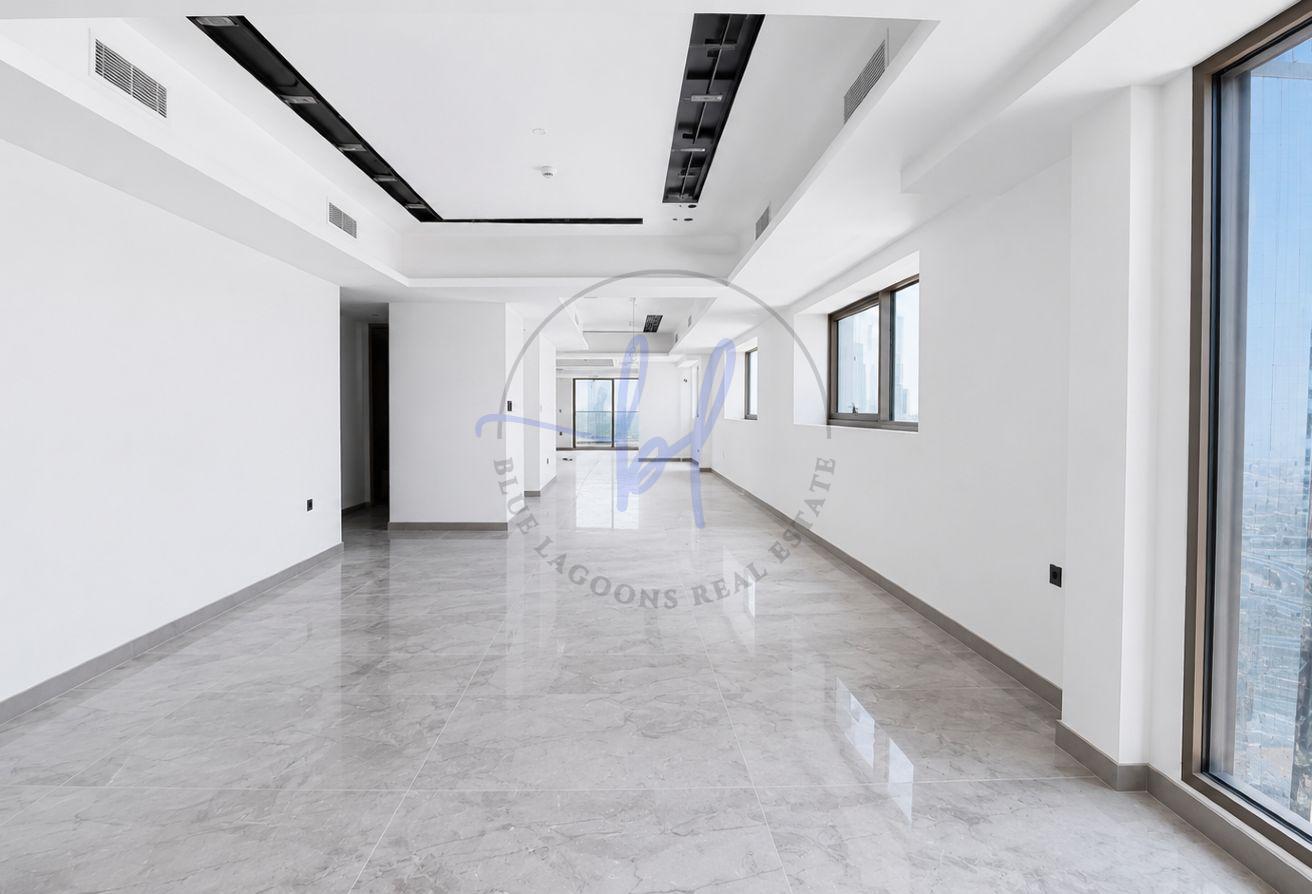 Sky-High Luxury Duplex | 180° Views | Coming Soon photo 14