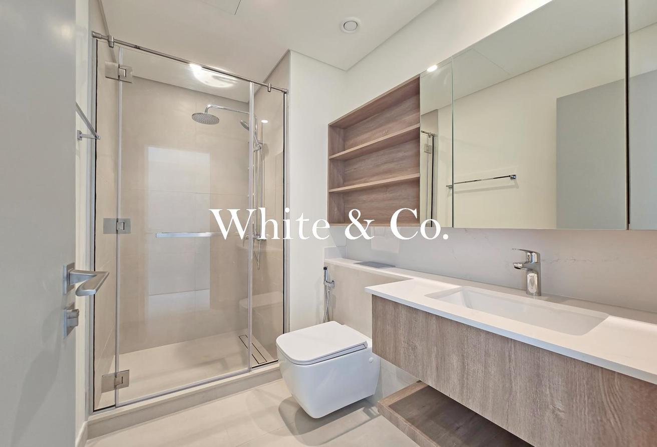 Single Row | Spacious | Ready to Move In photo 14