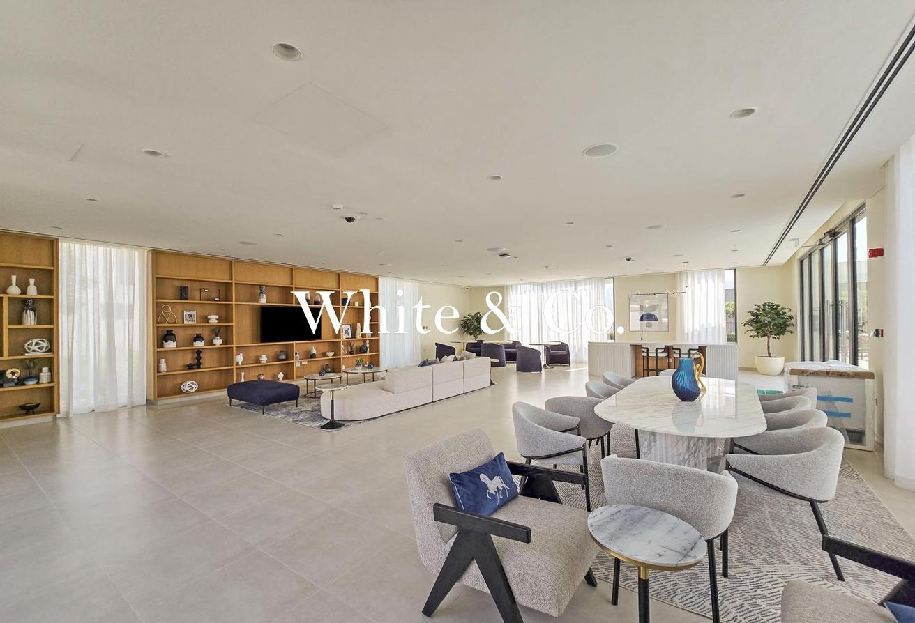 Single Row | Spacious | Ready to Move In photo 21