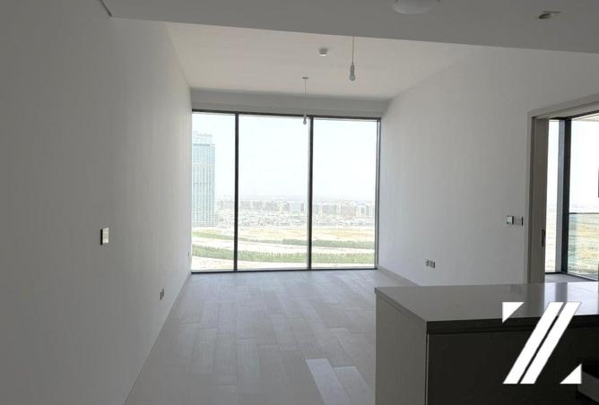 94008991 - Property Image 3