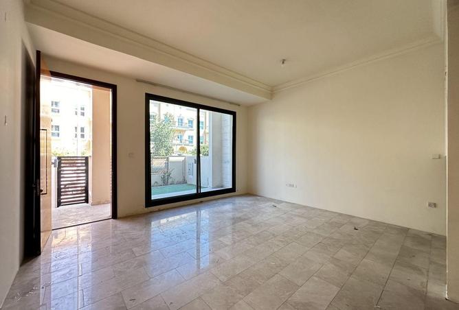 71116554 - Property Image 3