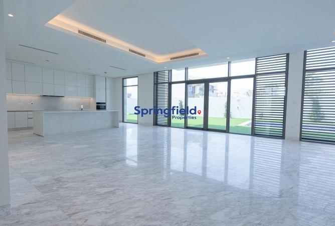 104692169 - Property Image 3