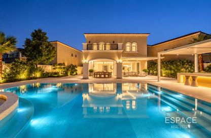 Villa - 4 - 3 for sale in District 6 - Jumeirah Park - Dubai Villa - 4 - 3 for sale in District 6 - Jumeirah Park - Dubai