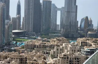 شقة - غرفة نوم - 2 حمامات للايجار في داماك ميزون ذا ديستنكشن - وسط مدينة دبي - دبي