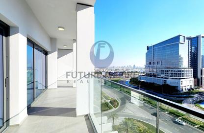 Apartment - 2 - 3 for rent in SOL Avenue - Business Bay - Dubai