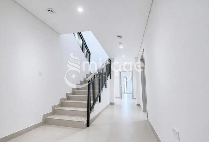 126571196 - Property Image 2