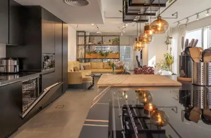 Apartment - 1 Bedroom - 2 Bathrooms for sale in Lake View Tower - JLT Cluster B - Jumeirah Lake Towers - Dubai Apartment - 1 Bedroom - 2 Bathrooms for sale in Lake View Tower - JLT Cluster B - Jumeirah Lake Towers - Dubai