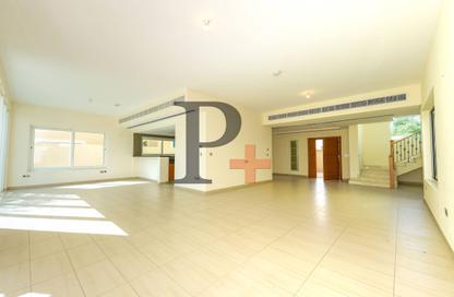 Villa - 4 Bedrooms - 4 Bathrooms for rent in Legacy Nova Villas - District 9 - Jumeirah Park - Dubai Villa - 4 Bedrooms - 4 Bathrooms for rent in Legacy Nova Villas - District 9 - Jumeirah Park - Dubai