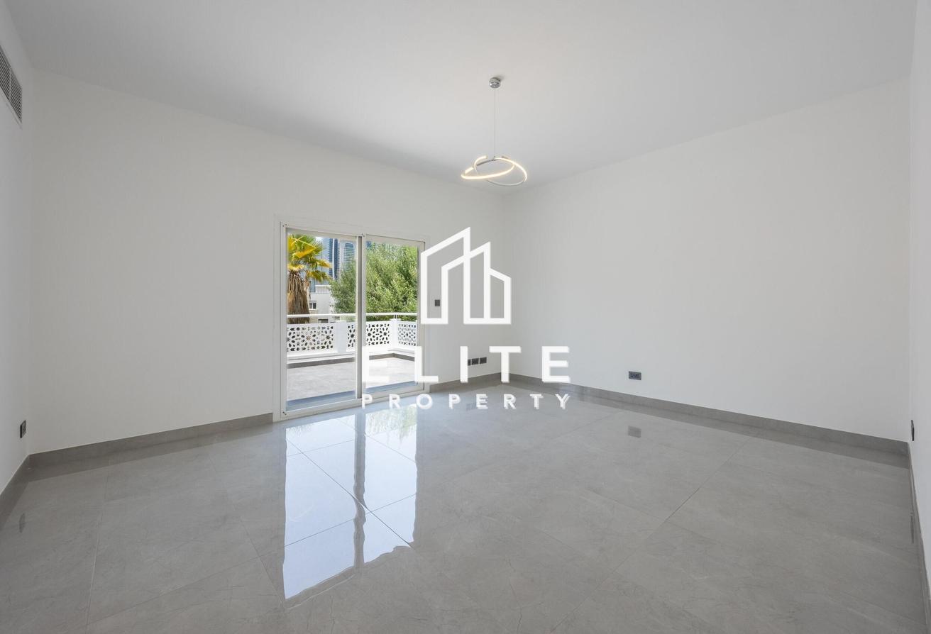 BIG PLOT | FULLY UPGRADED | RESORT STYLE LIVING photo 14