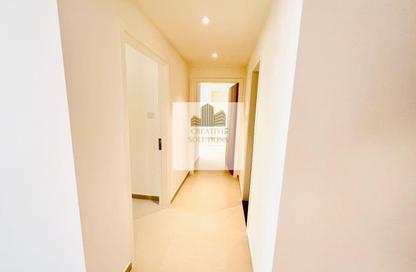 Apartment - 2 Bedrooms - 2 Bathrooms for rent in The Gardens Buildings - The Gardens - Dubai