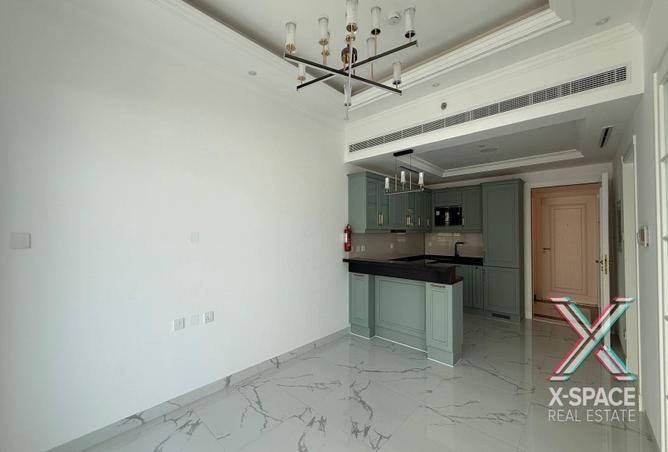 Sophisticated 3-Bedroom | Upgraded Unit photo 2