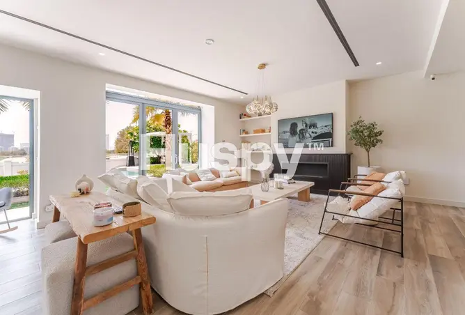 151928380 - Property Image 3