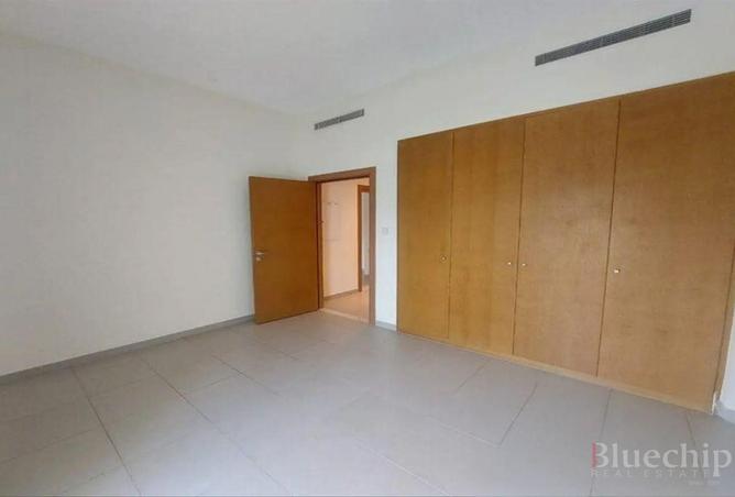 67452121 - Property Image 3