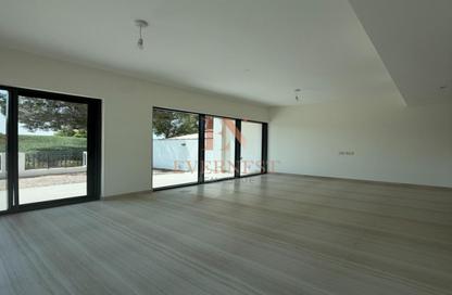 Townhouse - 4 - 4 for sale in Park Residences 4 - Park Residences - Damac Hills - Dubai Townhouse - 4 - 4 for sale in Park Residences 4 - Park Residences - Damac Hills - Dubai